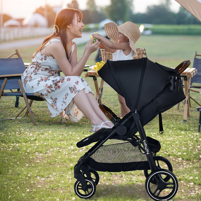 5-Point Harness Lightweight Infant Stroller with Foot Cover and Adjustable Backrest-Black