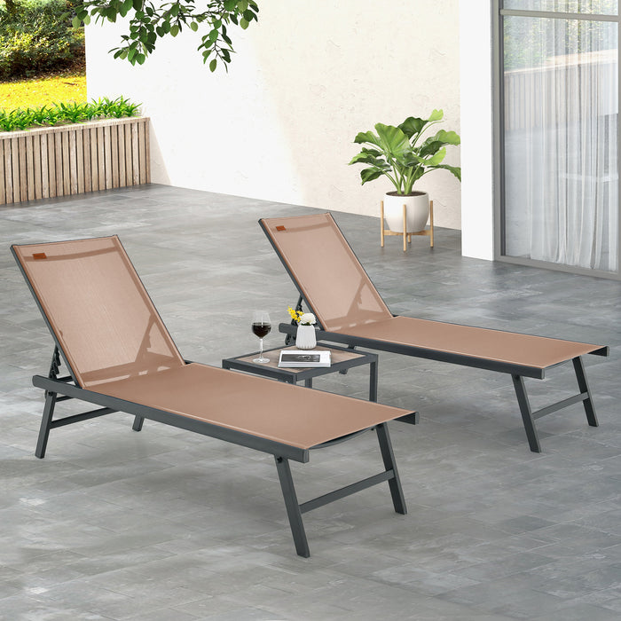 3 Pieces Patio Chaise Lounge Chair and Table Set for Poolside Yard-Brown