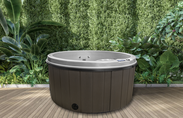 Cyanna Valley Spas 102PNP  5-Person 20-Jet Round Plug and Play Hot Tub