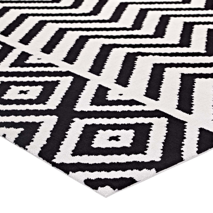 Ailani Geometric Chevron / Diamond 8x10 Area Rug