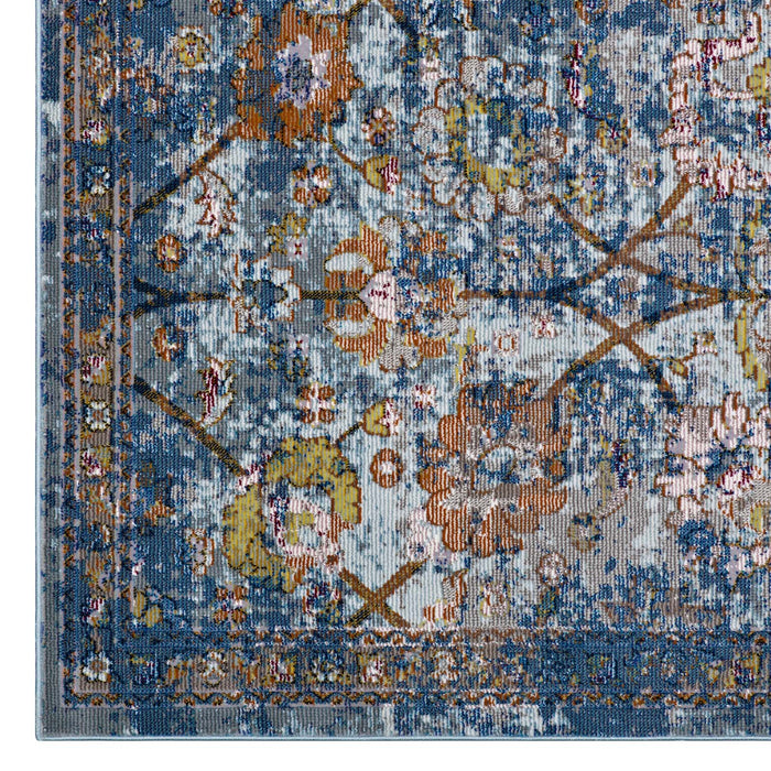 Minu Distressed Floral Lattice 8x10 Area Rug