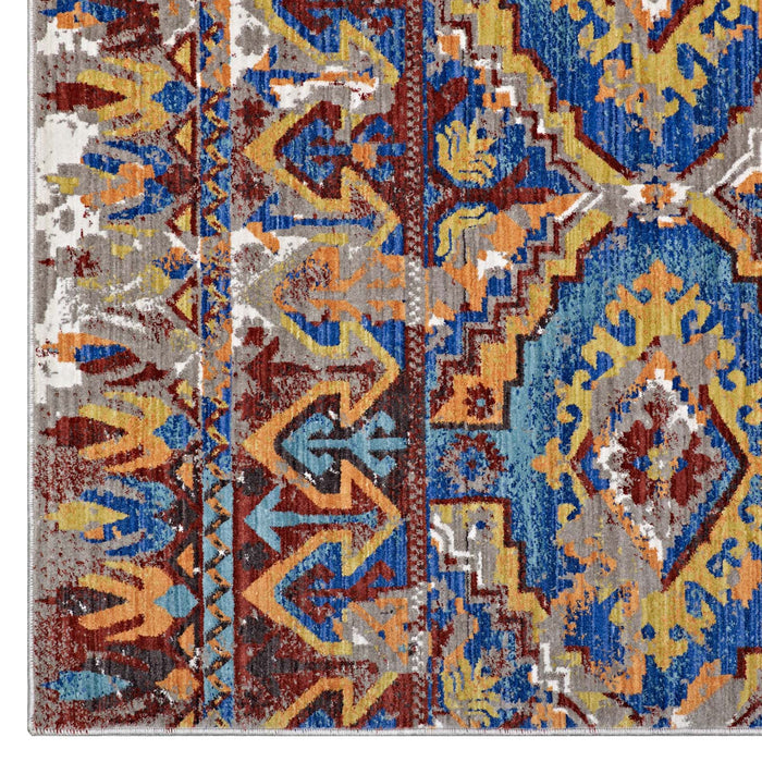 Centehua Distressed Southwestern Aztec 5x8 Area Rug