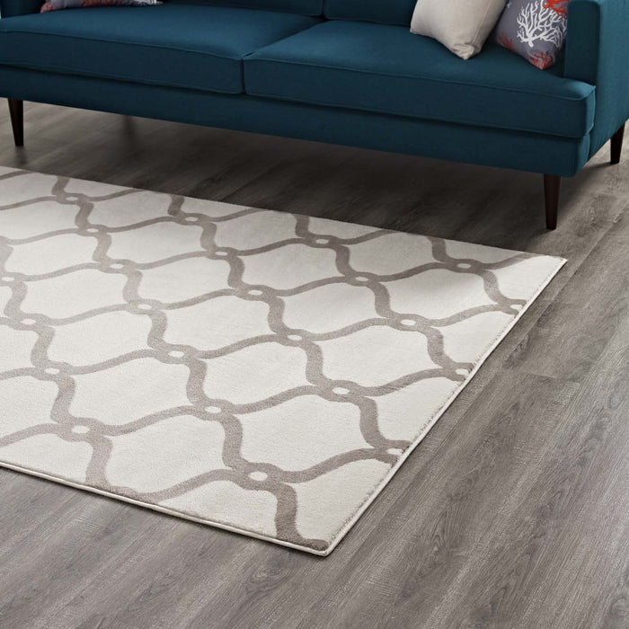 Beltara Chain Link Transitional Trellis 5x8 Area Rug