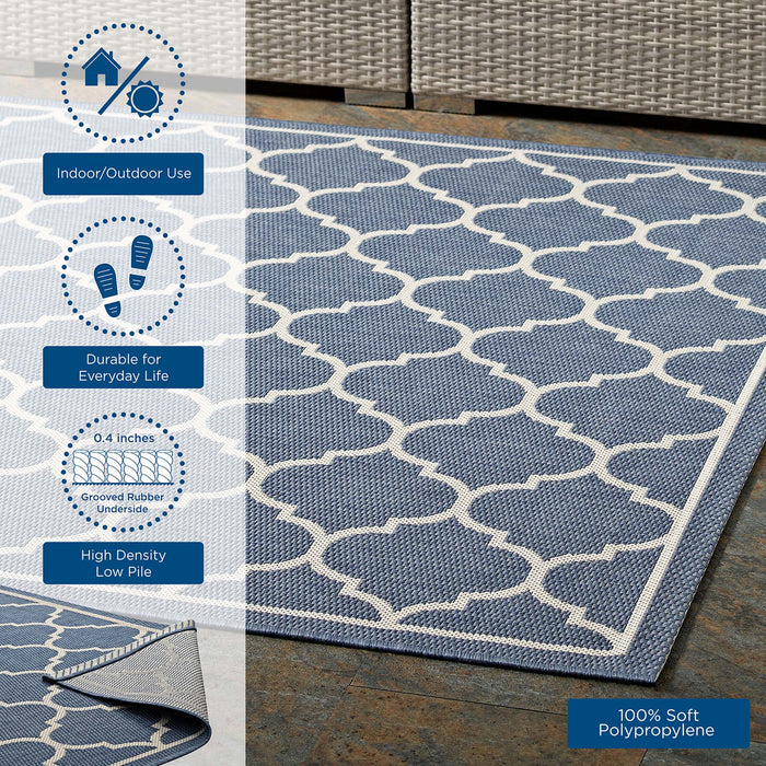 Avena Moroccan Quatrefoil Trellis 4x6 Indoor and Outdoor Area Rug