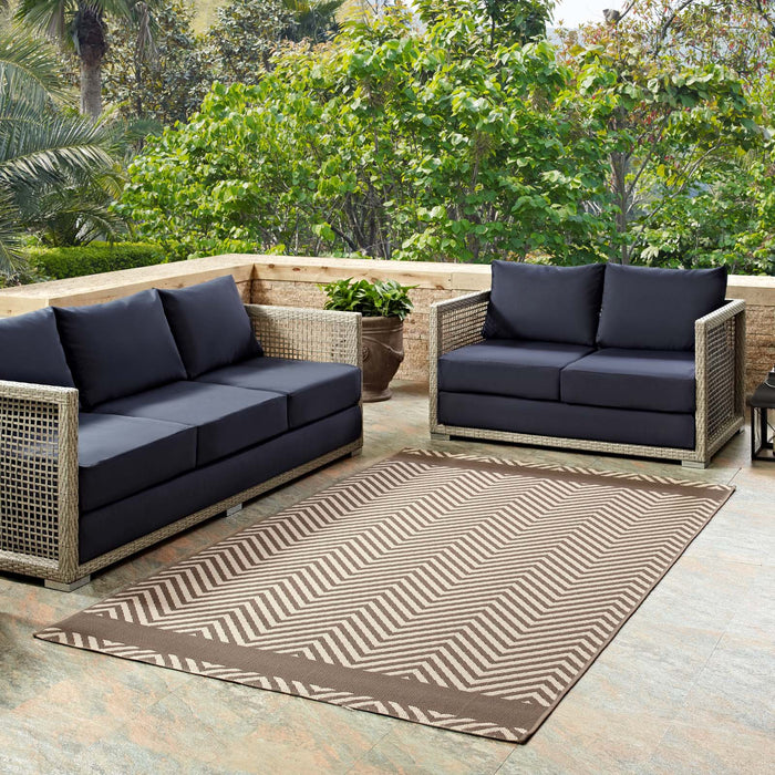 Optica Chevron With End Borders 5x8 Indoor and Outdoor Area Rug